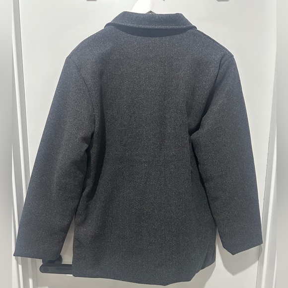 GRAY COAT WITH LIGHT INSIDE PADDING - Picture 7 of 11